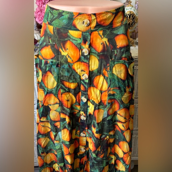 Anthropologie Maeve Midi Skirt Graphic Orchard Print Orange/Green color Size 4 - Picture 3 of 10